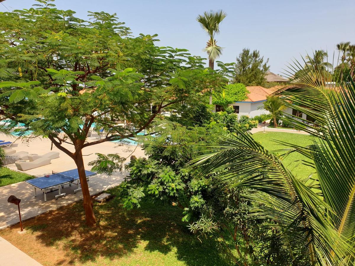 Djembe Beach Resort Кололі Екстер'єр фото