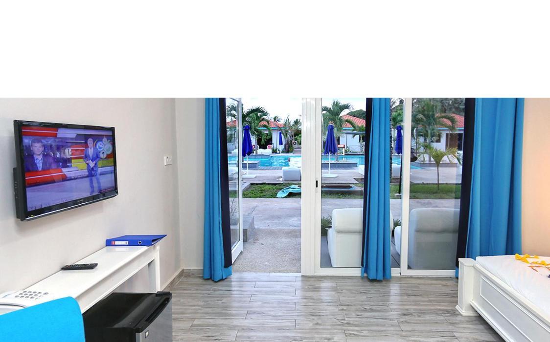 Djembe Beach Resort Кололі Екстер'єр фото