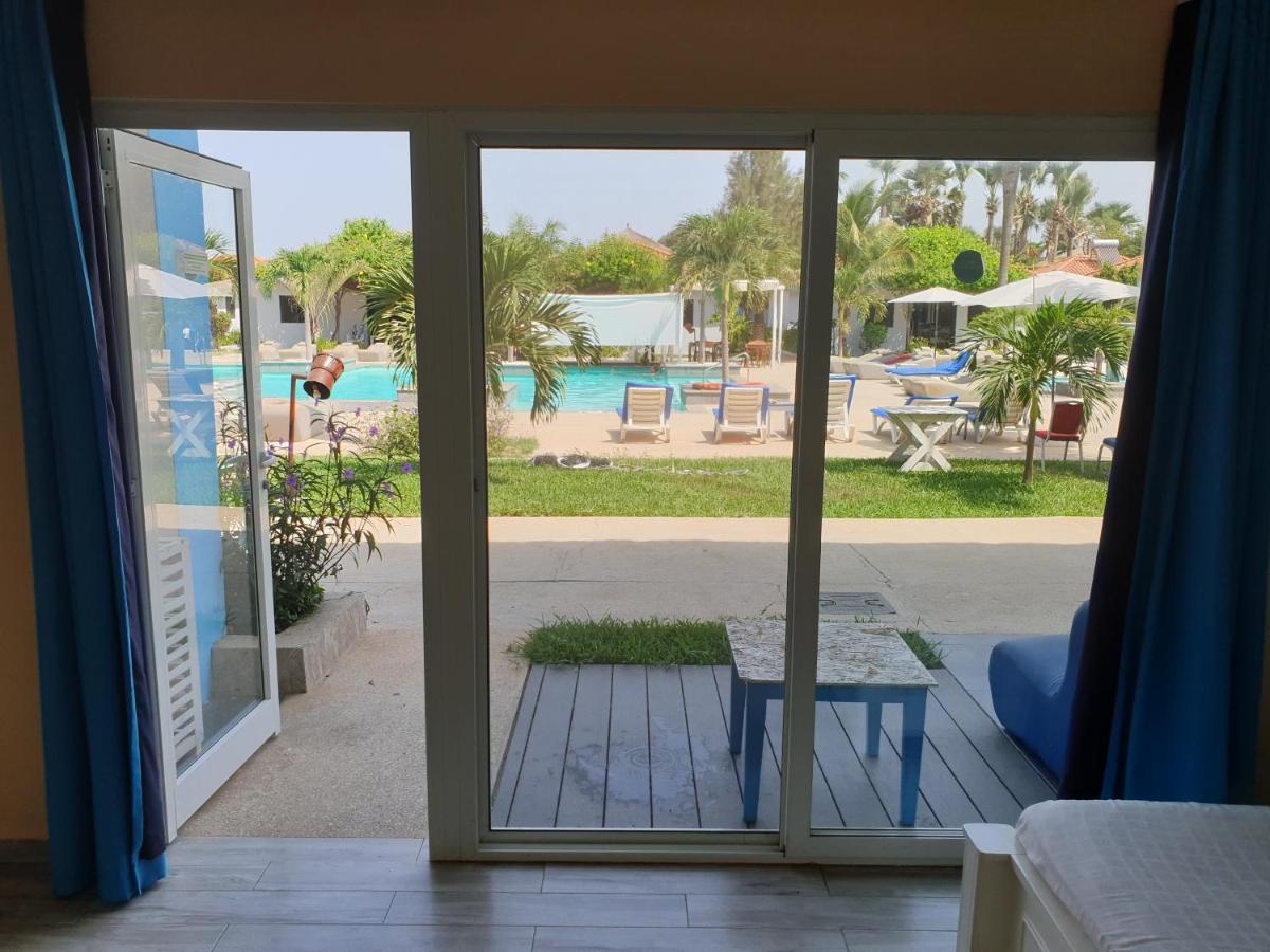 Djembe Beach Resort Кололі Екстер'єр фото