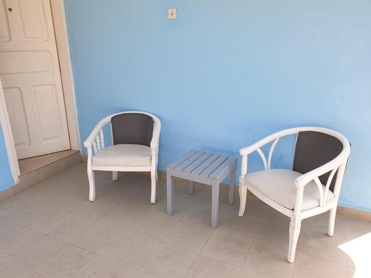 Djembe Beach Resort Кололі Екстер'єр фото