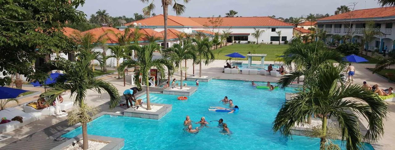 Djembe Beach Resort Кололі Екстер'єр фото