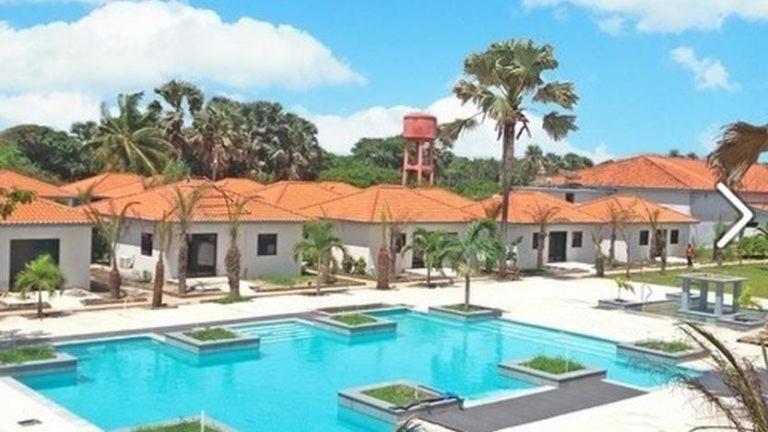 Djembe Beach Resort Кололі Екстер'єр фото
