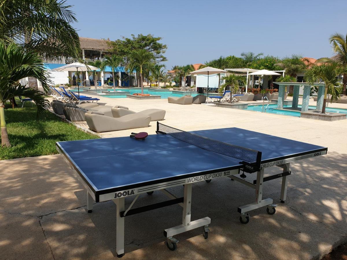 Djembe Beach Resort Кололі Екстер'єр фото